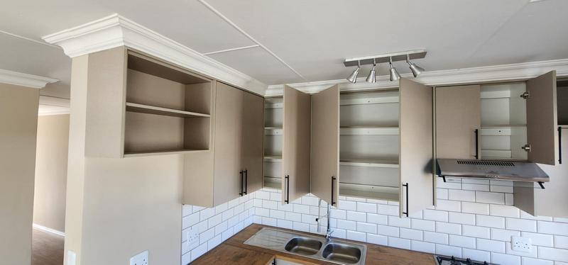 3 Bedroom Property for Sale in Albertinia Western Cape